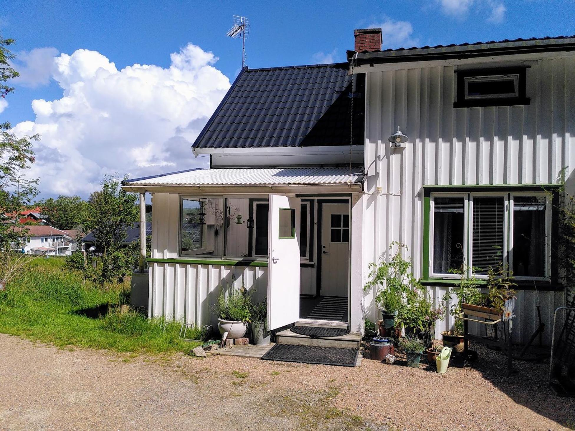 Laegenhet Naturnaera I Henån Exteriér fotografie